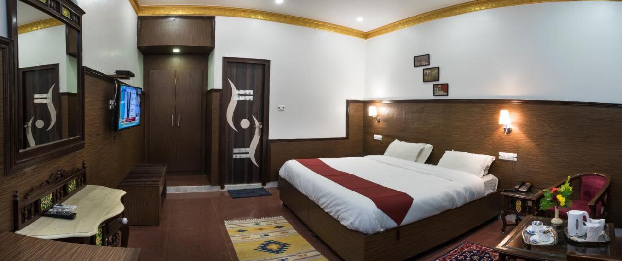 Hotel Harmony ขชุราโห ภายนอก รูปภาพ